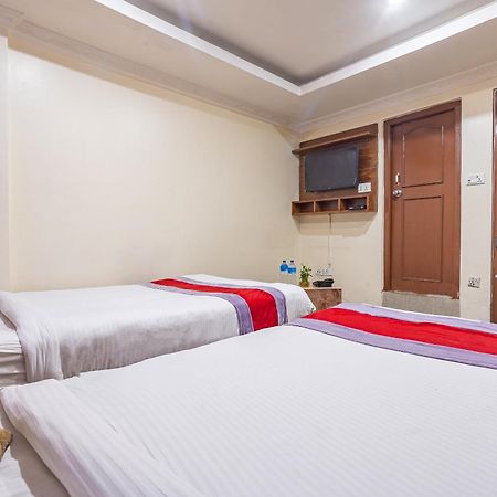Oyo 821 Hotel Gauri Kathmandu Exterior foto