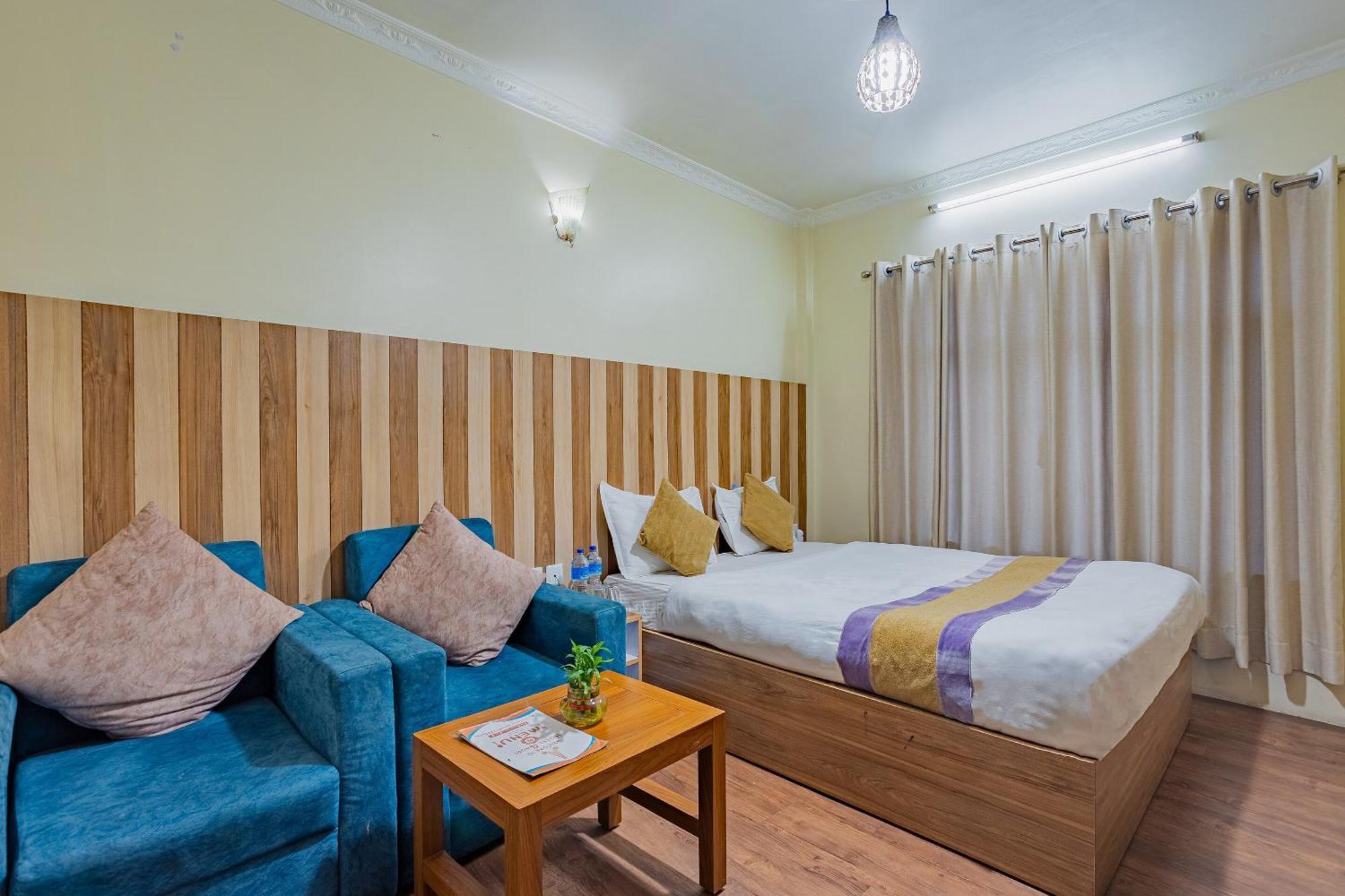 Oyo 821 Hotel Gauri Kathmandu Exterior foto