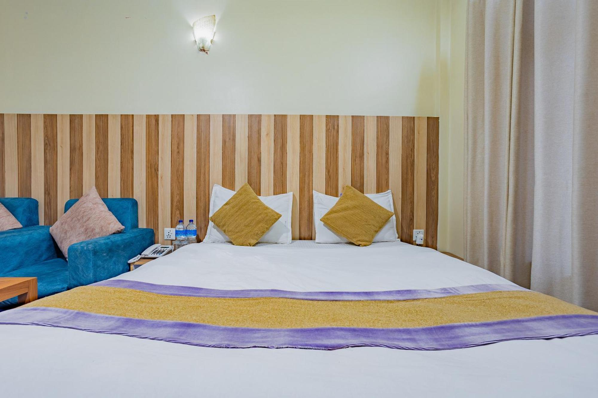 Oyo 821 Hotel Gauri Kathmandu Exterior foto